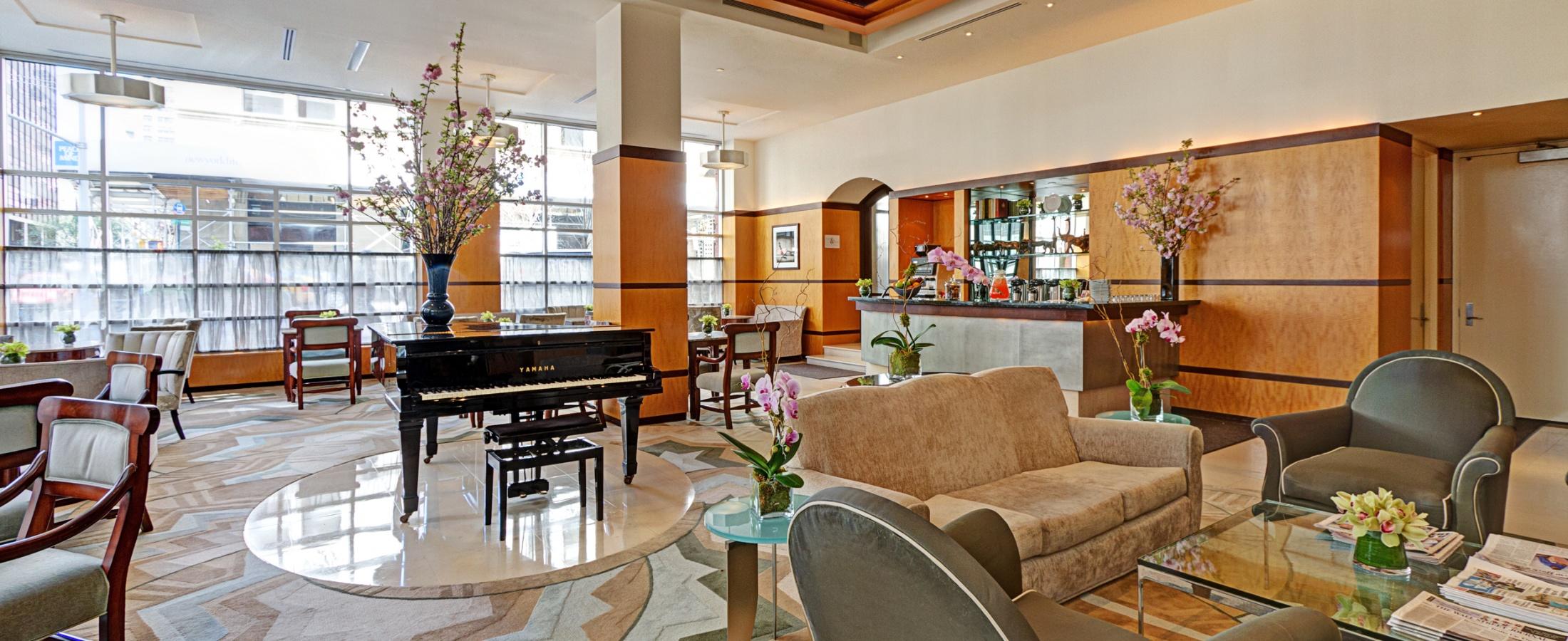 Hotel Giraffes lobby is perfect space for guests to relax with complimentary wi-fi and 24 hour refreshments.